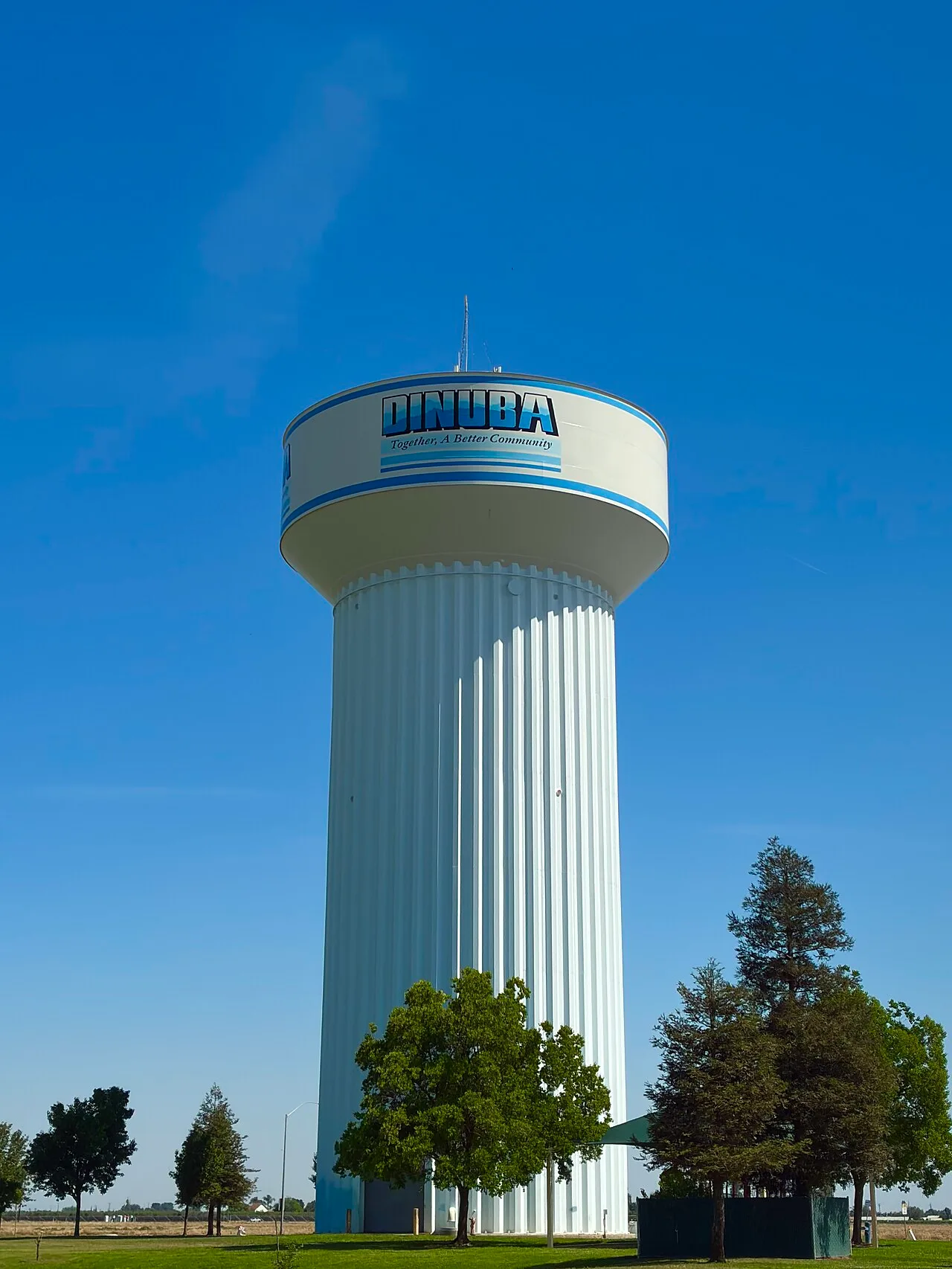 Dinuba, California