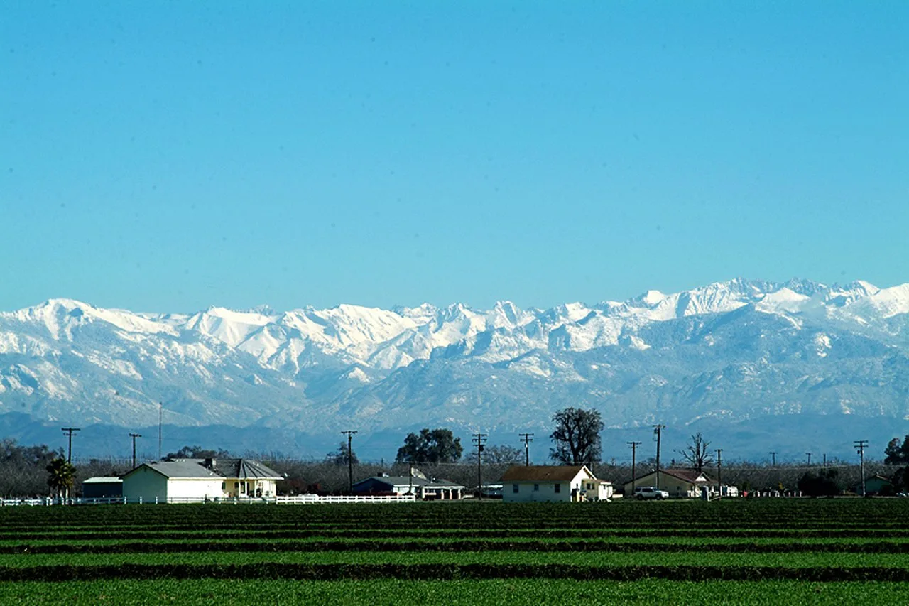 Tulare, California