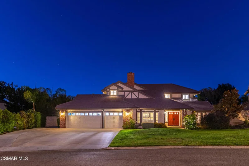 515 Aqueduct, Simi Valley, CA 93065