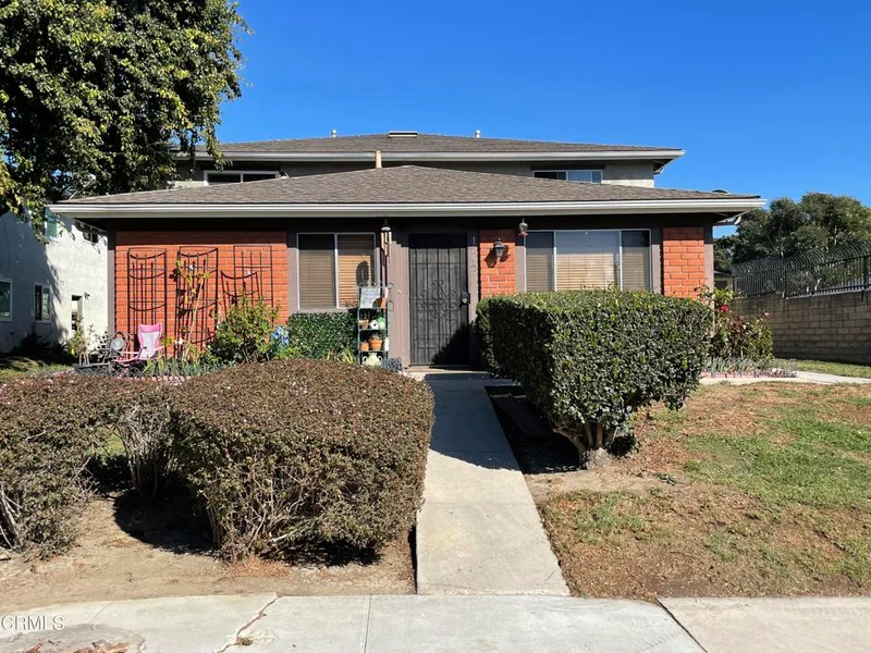 1242 Acadia, Ventura, CA 93003