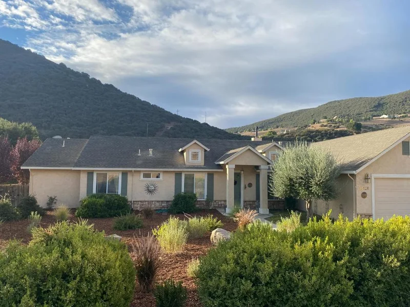 45126 Palomino, King City, CA 93930