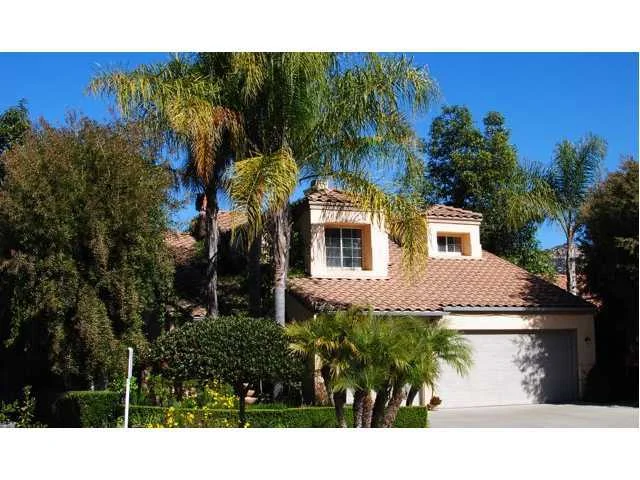 1888 Centennial Way, Escondido, CA 92026