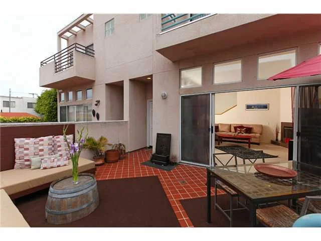 1876 Oliver Avenue, San Diego, CA 92109