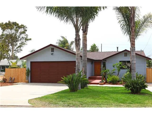 623 Seabright Lane, Solana Beach, CA 92075