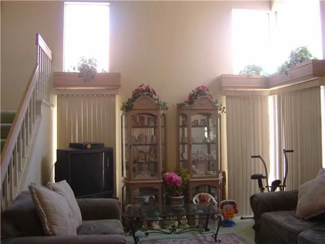 855 Ridgewater Drive, Chula Vista, CA 91913
