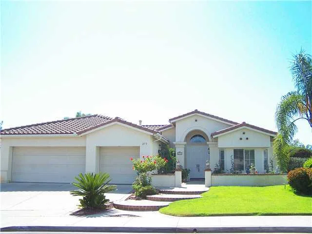275 Benevente Drive, Oceanside, CA 92057