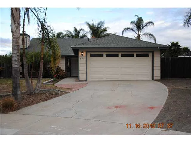 625 Durian Street, Vista, CA 92083