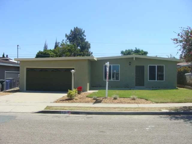 621 Vista Way, Chula Vista, CA 91910