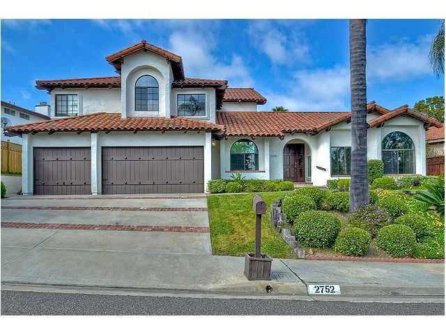 2752 Llama Court, Carlsbad, CA 92009