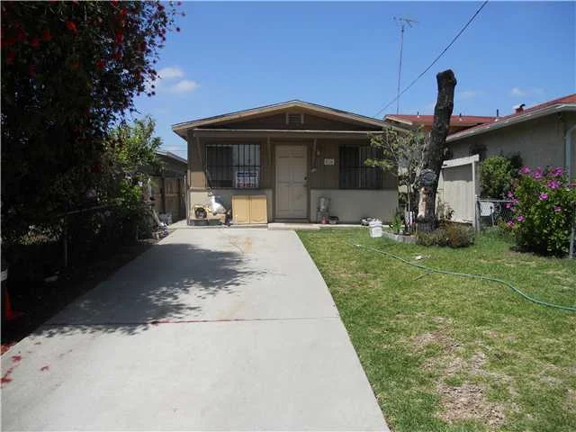624 Paraiso Avenue, Spring Valley, CA 91977