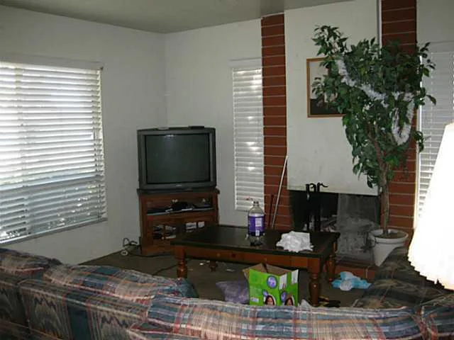 8830 Flanders Drive, San Diego, CA 92126