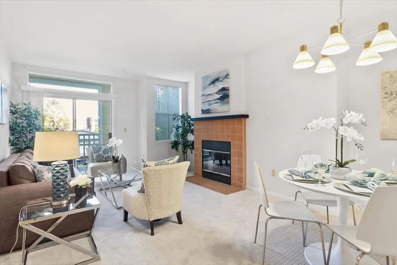 550 Ortega #B324, Mountain View, CA 94040