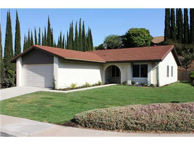 11303 Capilla Road, San Diego, CA 92127