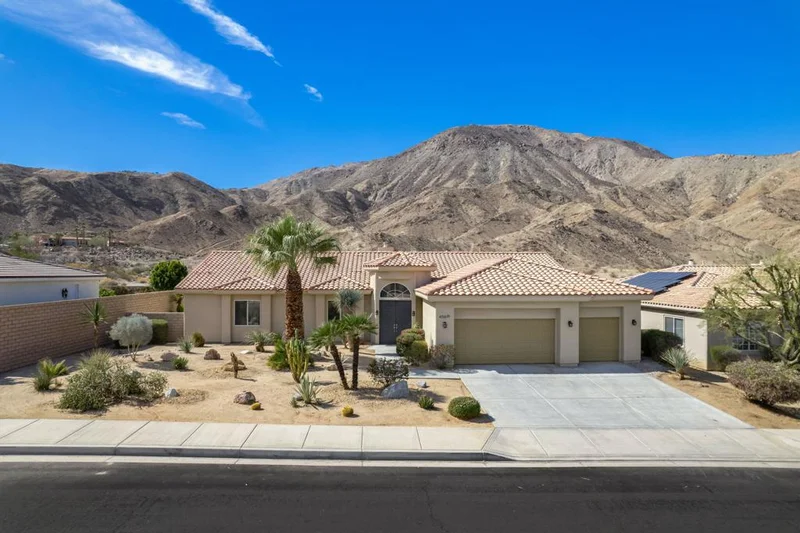 45691 Edgehill, Palm Desert, CA 92260