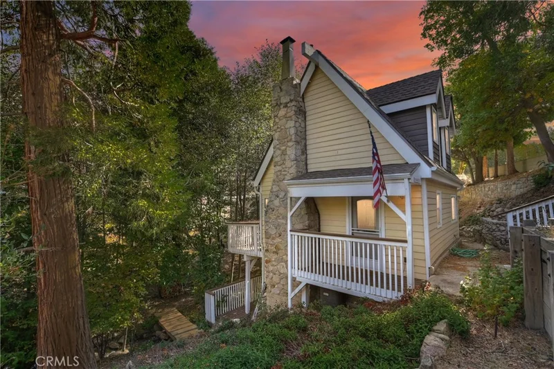 29613 Hook Creek, Cedar Glen, CA 92321