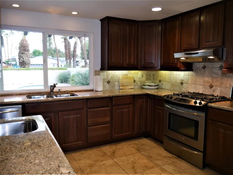 76851 Oklahoma, Palm Desert, CA 92211