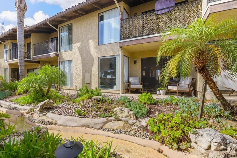 1909 Alga #C, Carlsbad, CA 92009