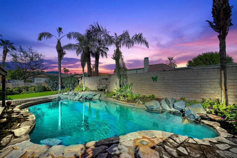 42480 Caracas, Bermuda Dunes, CA 92203