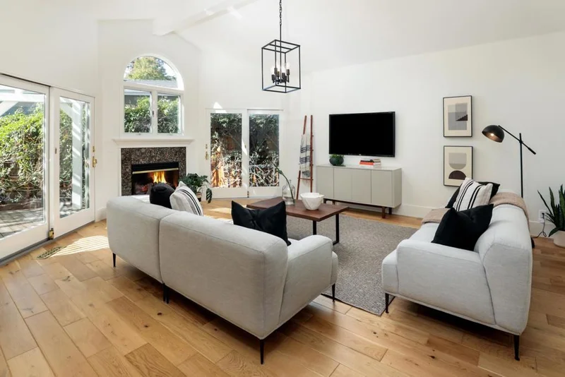 1163 Barbara, Mountain View, CA 94040