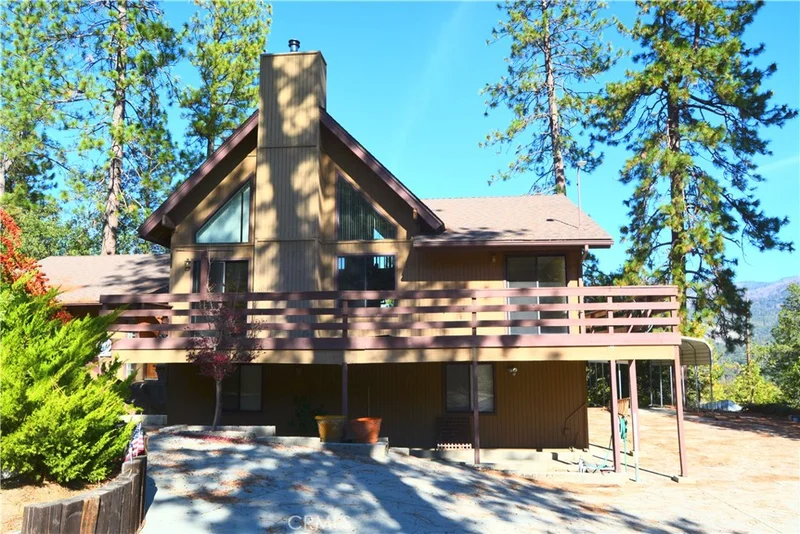 41888 Yosemite Pines Drive, Oakhurst, CA 93644