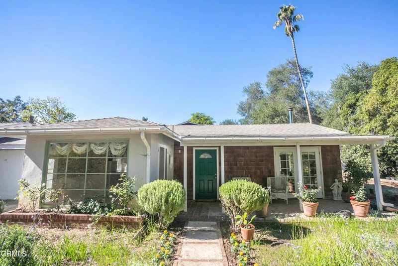 1019 La Luna, Ojai, CA 93023