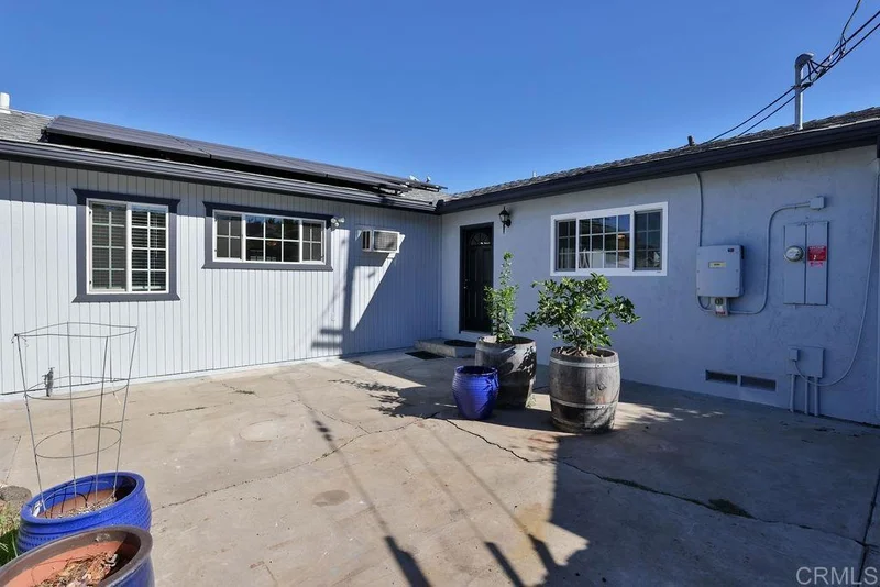 1041 Johnson, El Cajon, CA 92020