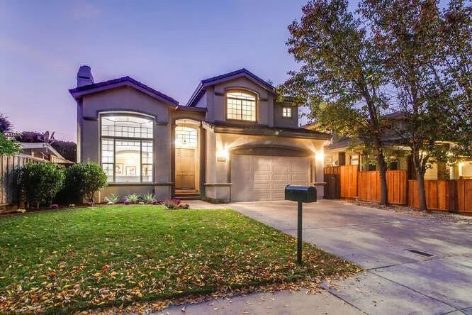 10435 Wunderlich, Cupertino, CA 95014