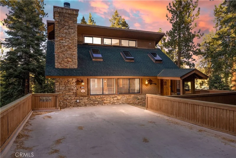 42988 Falls, Big Bear Lake, CA 92315