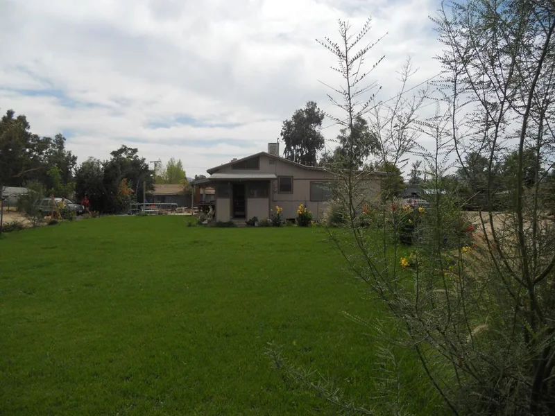 25938 4th, Hemet, CA 92544