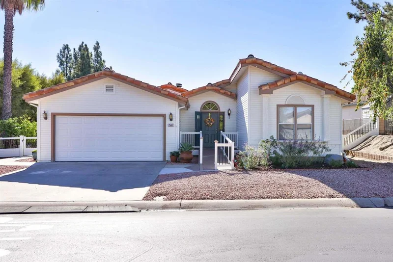 2557 Columbine Drive, Alpine, CA 91901