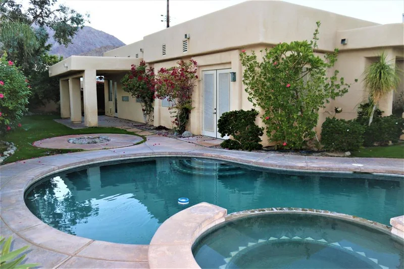 54865 Avenida Obregon, La Quinta, CA 92253