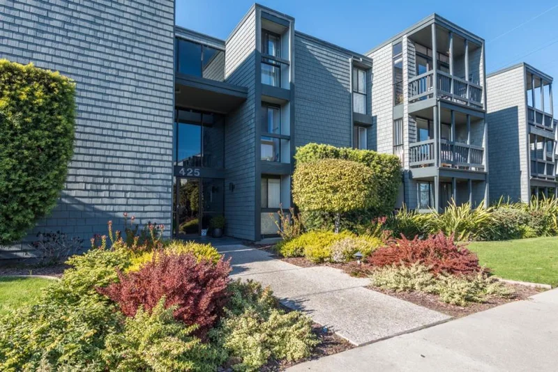 425 Anchor #317, San Mateo, CA 94404