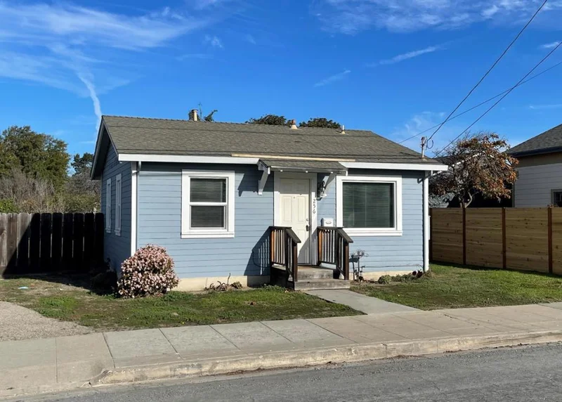 256 Clay, Salinas, CA 93901