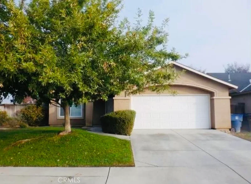 795 Saint Mary, Madera, CA 93637