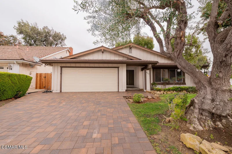 452 Mariposa, Camarillo, CA 93012
