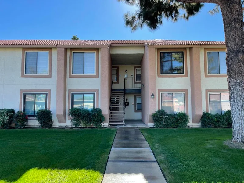 43376 Cook St #45, Palm Desert, CA 92211