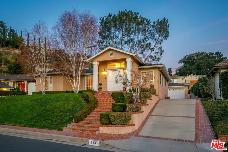 914 Glenvista, Glendale, CA 91206