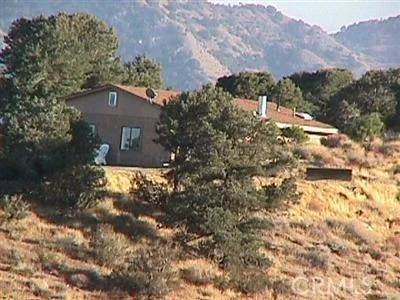 7860 Homeridge, Wrightwood, CA 92397
