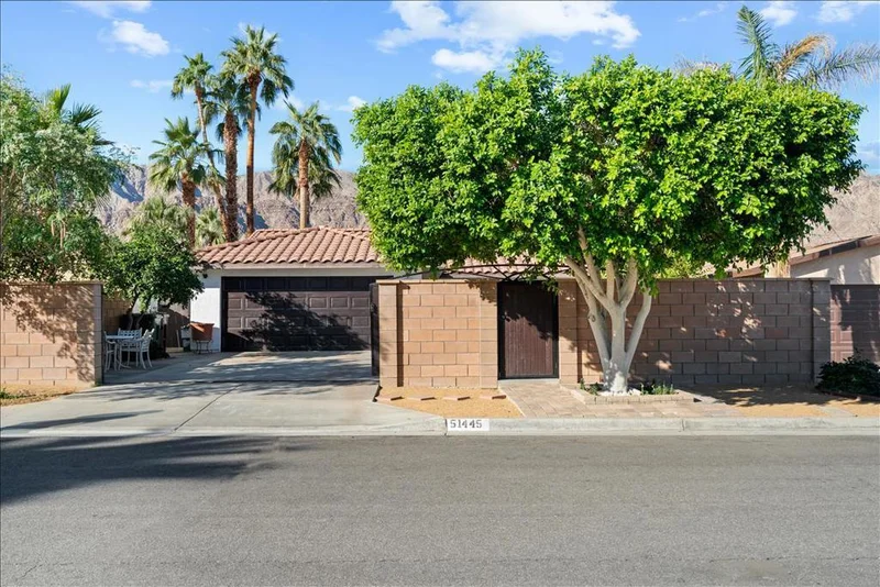 51445 Avenida Mendoza, La Quinta, CA 92253