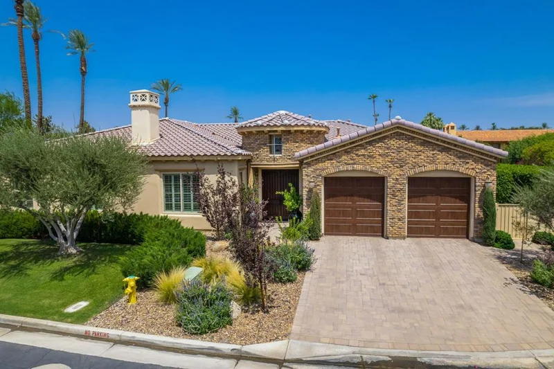 45080 Via Carina, Indian Wells, CA 92210