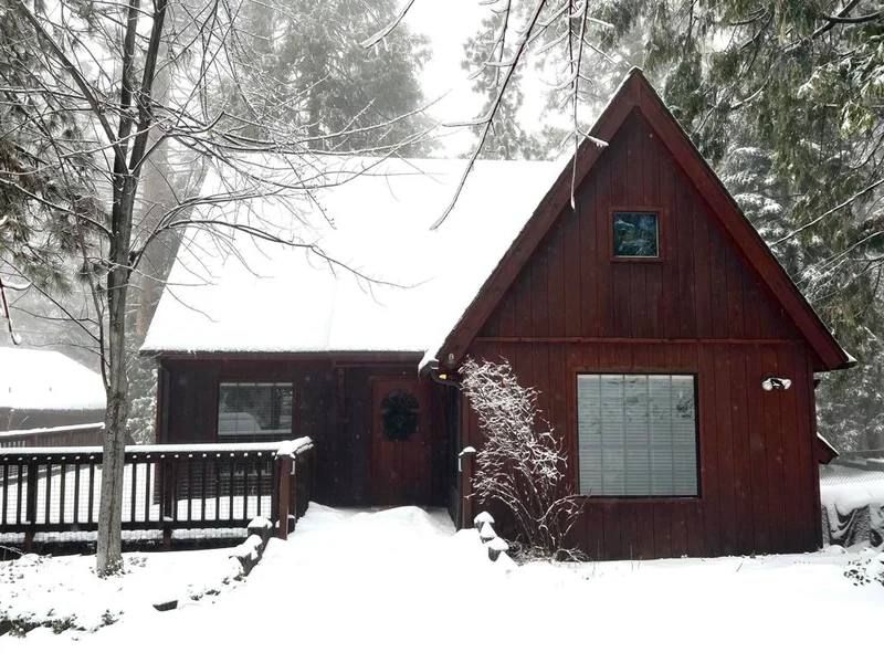 25307 Acorn, Idyllwild, CA 92549