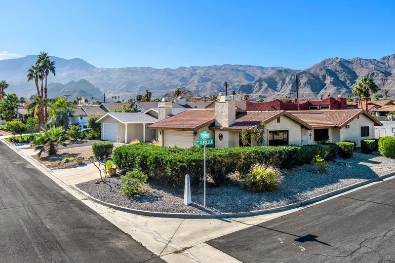 54525 Avenida Ramirez, La Quinta, CA 92253