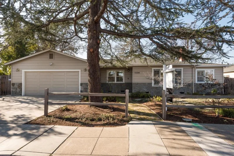 1236 Ruby, Redwood City, CA 94061