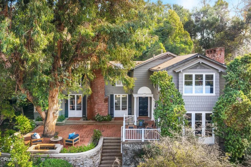 1122 Lagunita, Pasadena, CA 91105