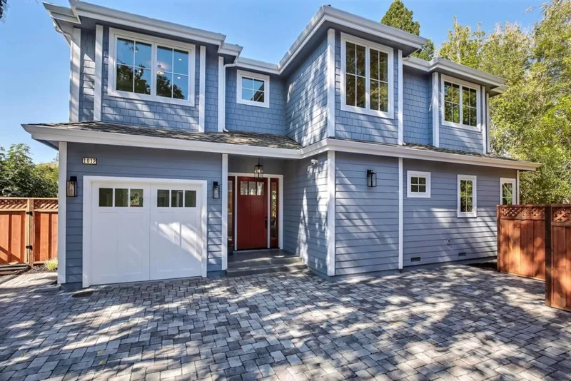 1012 Mallet, Menlo Park, CA 94025