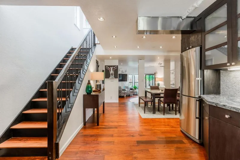 1157 Villa #1, Mountain View, CA 94041
