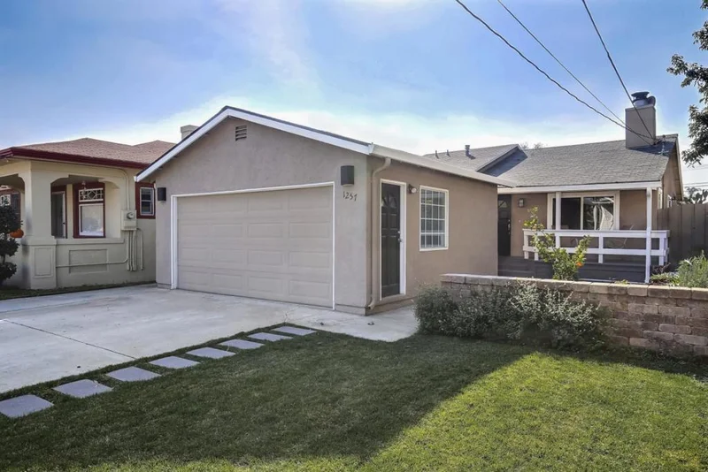 1257 Mastic, San Jose, CA 95110