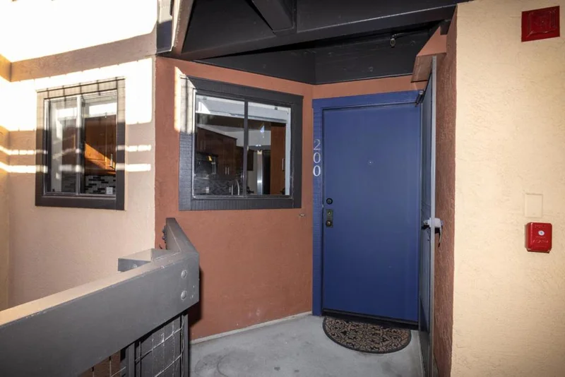 1 Elm #200, San Carlos, CA 94070