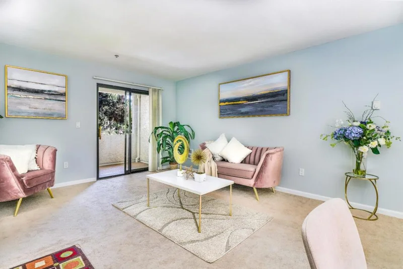 880 Fremont #622, Sunnyvale, CA 94087