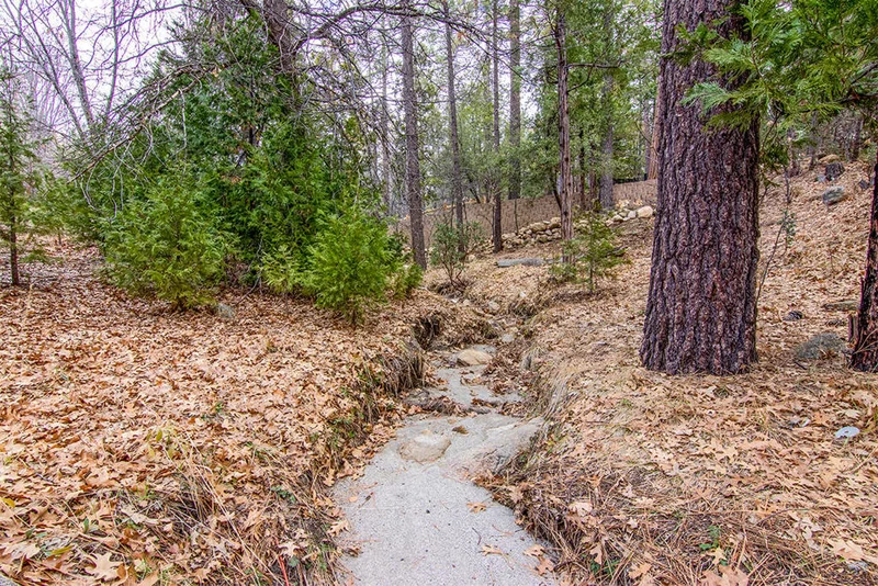 54645 Pine Crest, Idyllwild, CA 92549
